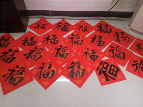 广西胸科医院开展“迎新年 送春联”活动