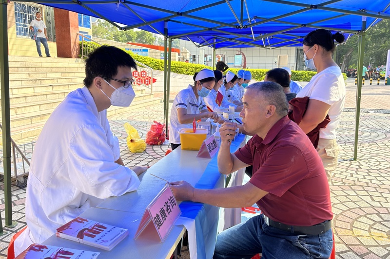 每月15日之约：广西胸科医院“青医先锋”的健康守护之旅