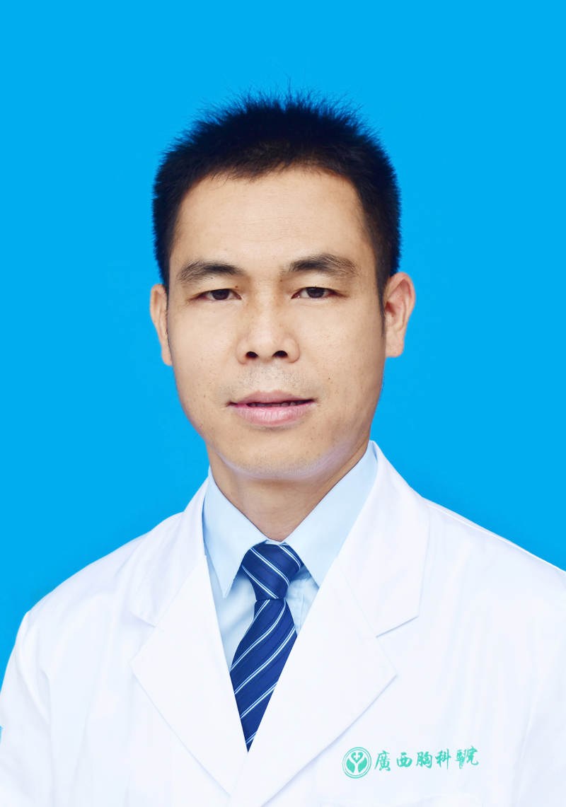 覃云捷